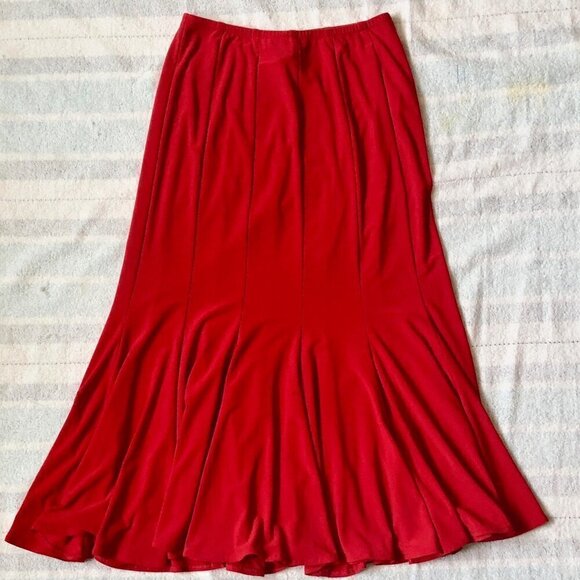 Joseph Ribkoff - Flared Midi Skirt Red, Slinky, Sexy, & Made for Twirling Sz S - Picture 3 of 5
